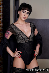 Lencería y debida gratitud | Modelo: Barbara Perez - Imagen 1
